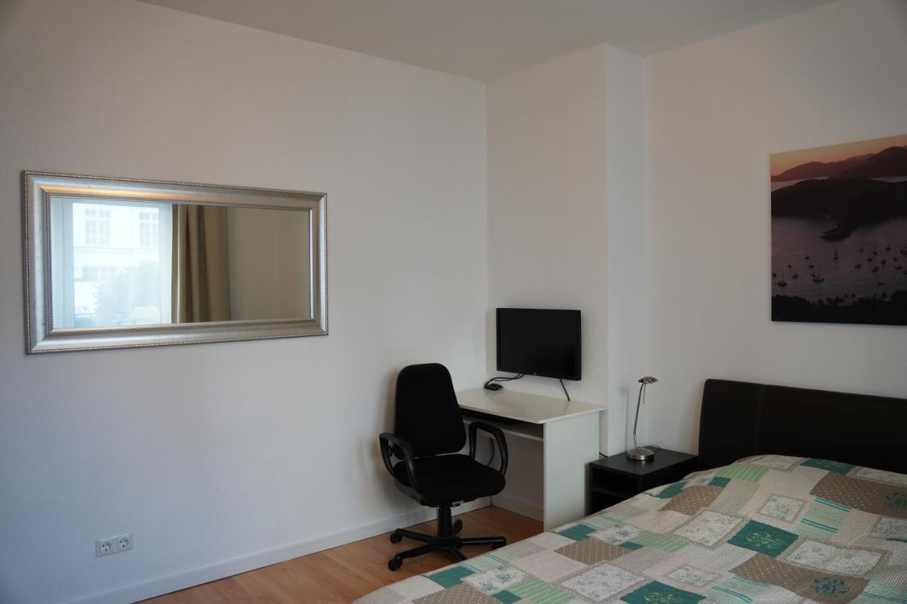 Bright, Spacious Apartment With A Lovely Terrace In The Heart Of Aachen Exterior photo